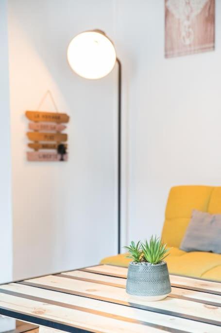Appartement T2 Au Calme Cosy - Quartier Prebendes ตูร์ ภายนอก รูปภาพ
